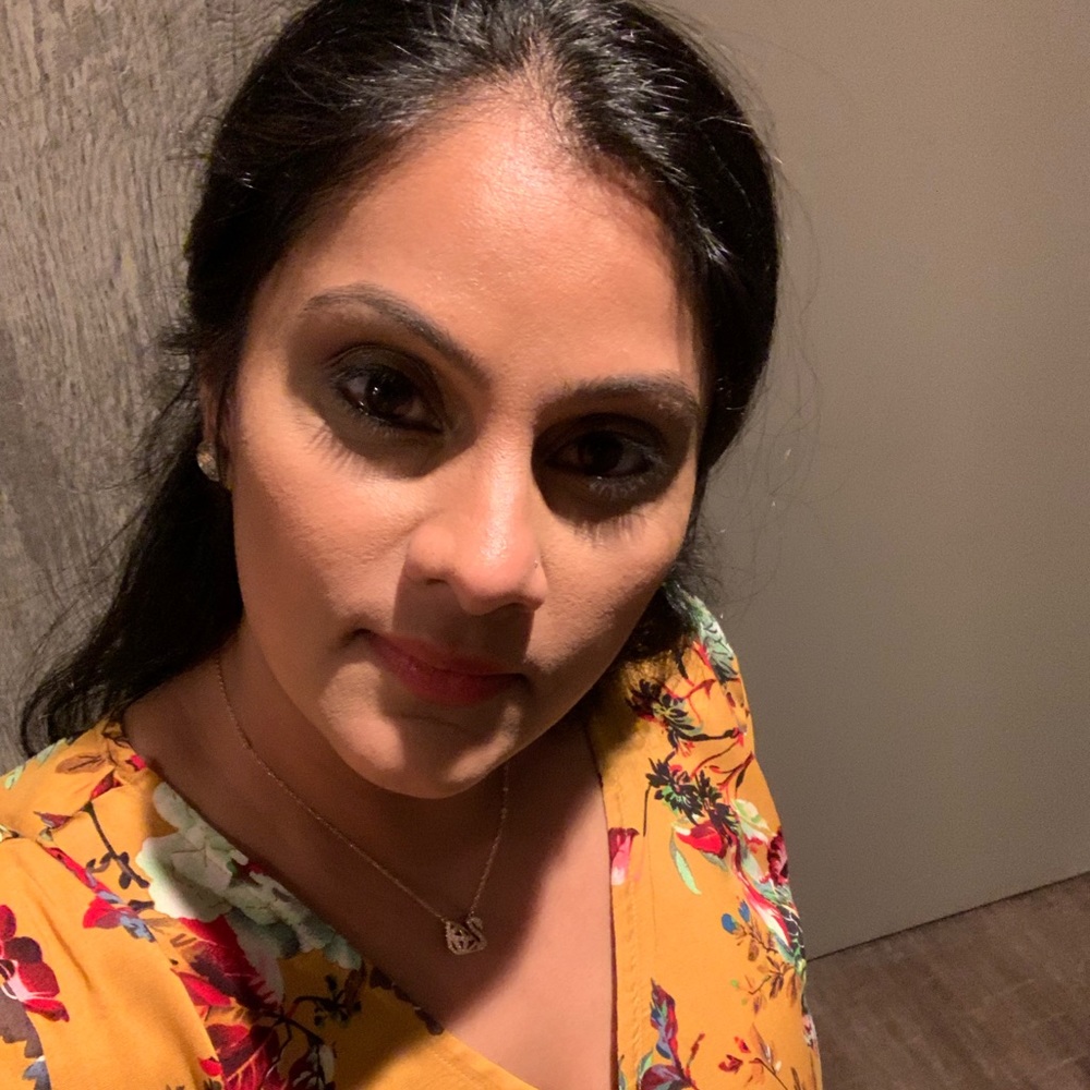 Meet your Posher, Smita